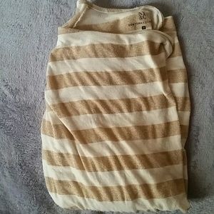 New York & company gold and white sweater.